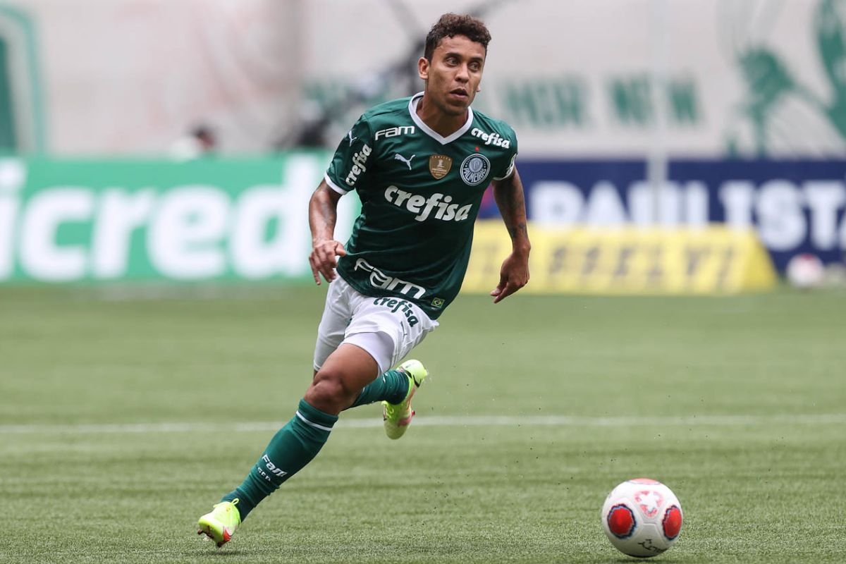 Palmeiras enfrenta desfalques importantes, como Marcos Rocha e Bruno Rodrigues, antes de duelo decisivo contra o Cerro Porteño pela Libertadores nesta quarta (09)