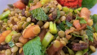 Salada de Lentilha com Frango Crocante